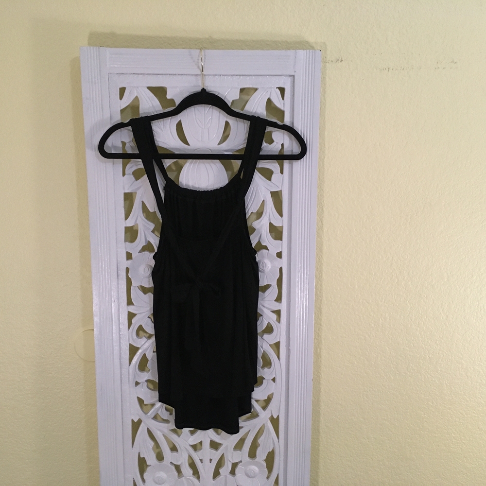 SEW IN LOVE size M Black Sleeveless Top